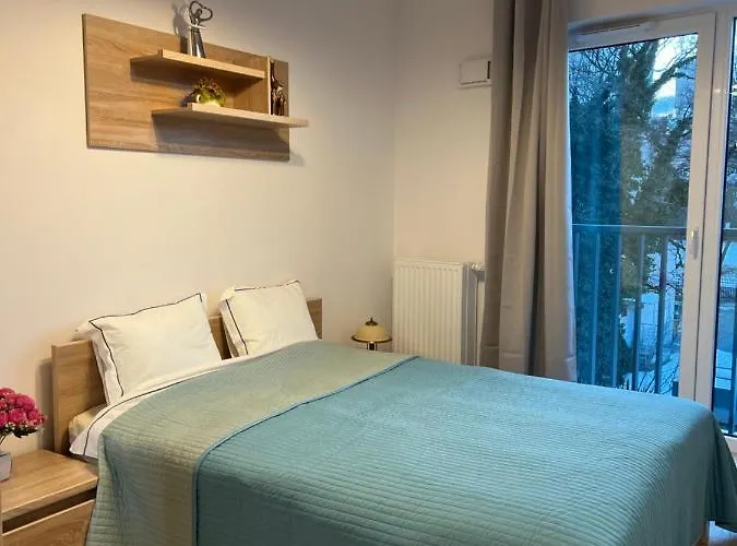 Apartment W , Nowoczesny ,4 Osobowy, *