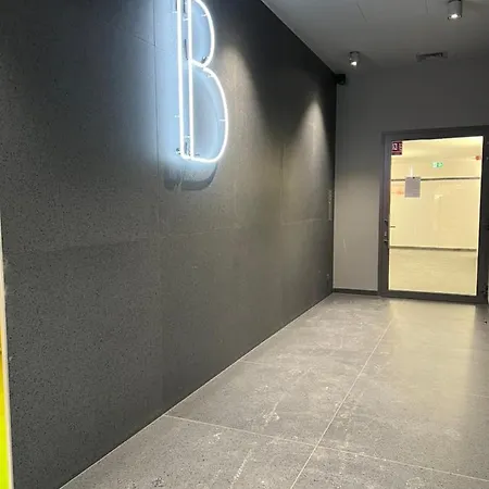 W , Nowoczesny ,4 Osobowy, Апартаменты Варшава